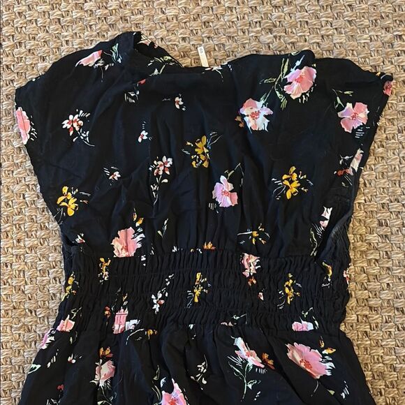 Free People Pink Smocked Flutter Sleeve Blouse - Picture 6 of 8